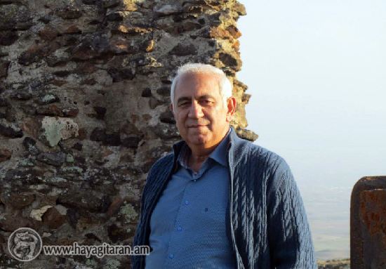 Ի՞ՆՉ ԱՌԵՂԾՎԱԾՆԵՐ ԵՆ ԹԱՔՆՎԱԾ ՀԱՅՈՑ ՀՈՂՈՒՄ What Mysteries are Hidden in Armenian Soil Какие тайны скрыты в армянской земле Ի՞ՆՉ ԱՌԵՂԾՎԱԾՆԵՐ ԵՆ ԹԱՔՆՎԱԾ ՀԱՅՈՑ ՀՈՂՈՒՄ What Mysteries are Hidden in Armenian Soil Какие тайны скрыты в армянской земле Հակոբ Սիմոնյան / Hakob Simonyan